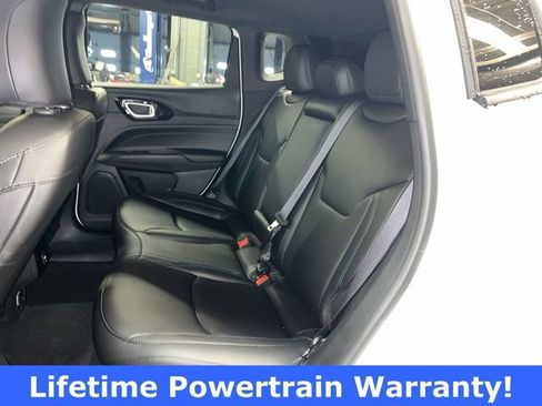 New 2026 Jeep Compass Limited image 17