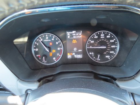 Used 2023 Subaru Outback Premium AWD/4WD image 22