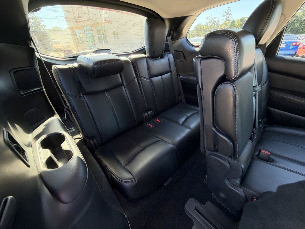 Used 2020 Nissan Pathfinder Platinum FWD image 10
