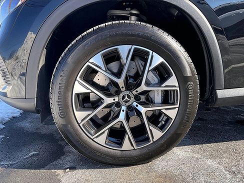 Certified 2025 Mercedes-Benz GLC 350e GLC 350e image 8