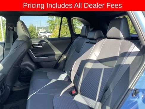 Used 2023 Toyota RAV4 XSE AWD/4WD image 19