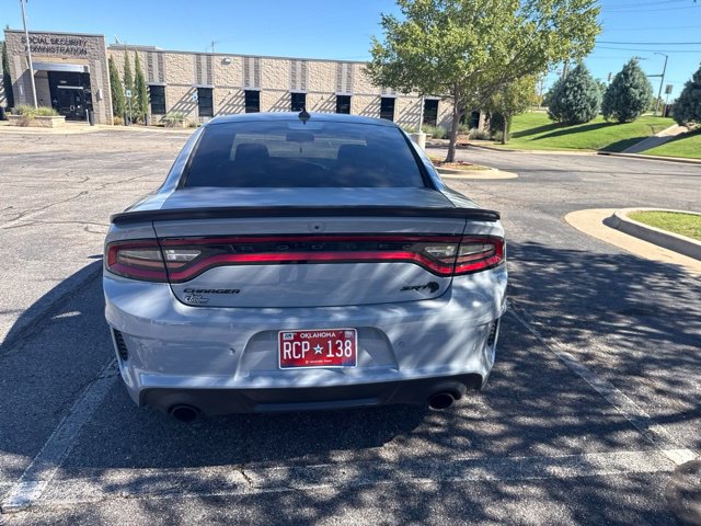Used 2022 Dodge Charger SRT Hellcat w/ Harman/Kardon Audio Group RWD image 4