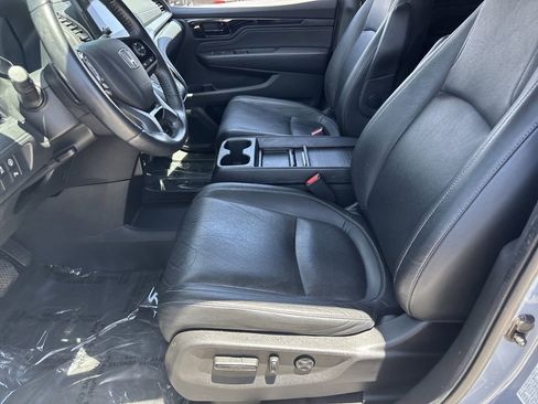Certified 2023 Honda Odyssey Touring image 18