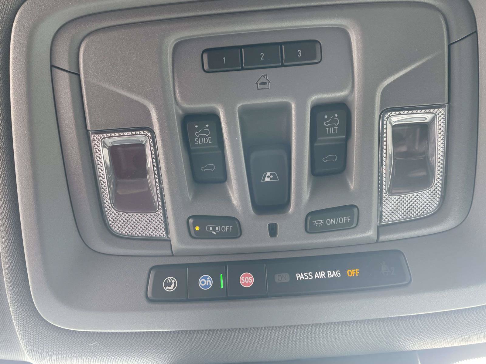 Used 2023 GMC Sierra 1500 Denali AWD/4WD image 29