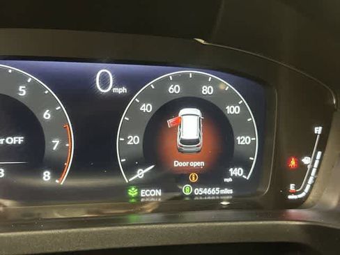 Used 2023 Honda Pilot Elite image 16