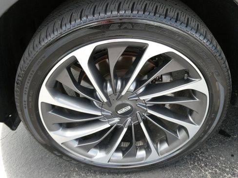 Used 2020 Lincoln Aviator Reserve w/ Equipment Group 202A AWD/4WD image 10