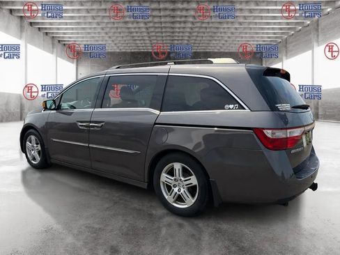 Used 2013 Honda Odyssey Touring Elite image 7