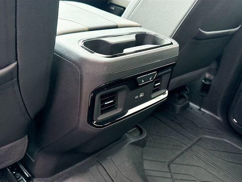 Used 2025 Chevrolet Silverado 1500 ZR2 w/ Technology Package AWD/4WD image 28