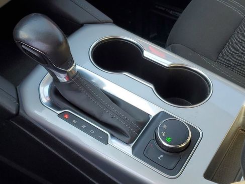 Used 2020 Chevrolet Blazer LT image 20