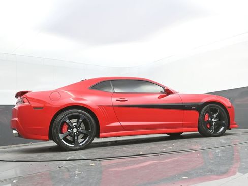 Used 2015 Chevrolet Camaro SS w/ RS Package image 30