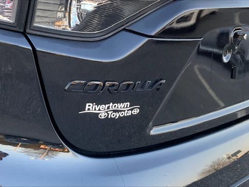 Used 2024 Toyota Corolla Sedan w/ SE Convenience Package image 30