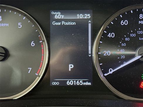 Used 2018 Lexus IS 300 image 12