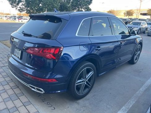 Used 2019 Audi SQ5 Premium Plus w/ Premium Plus Package image 4