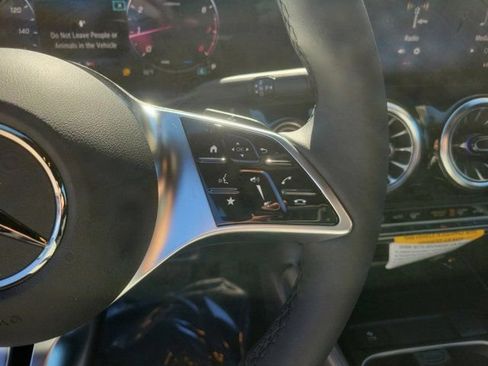 Certified 2026 Mercedes-Benz GLA 250 image 24