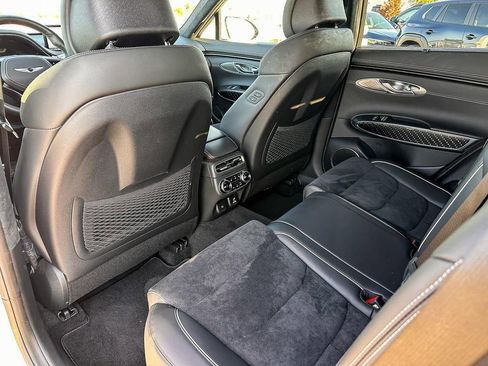 Used 2022 Genesis GV70 3.5T Sport w/ Sport Prestige Package image 36