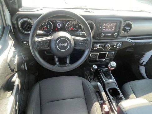 Used 2020 Jeep Wrangler Unlimited Sport AWD/4WD image 13