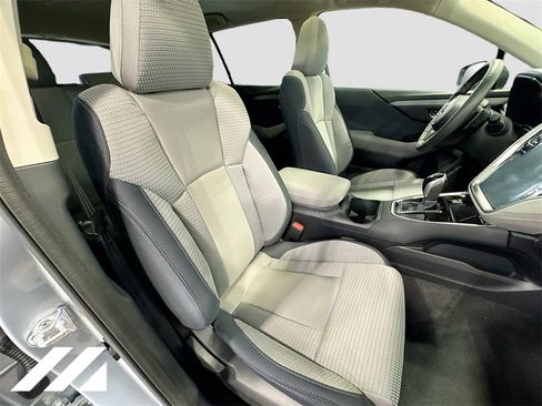 Certified 2025 Subaru Outback Premium image 30