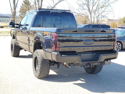 Used 2019 Ford F250 Lariat AWD/4WD image 2