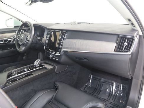 Used 2022 Volvo S90 B6 Inscription w/ Advanced Package AWD/4WD image 42