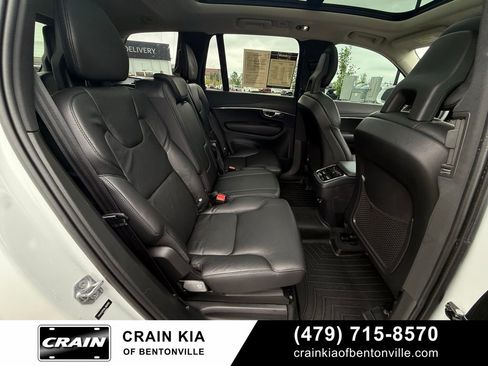 Used 2020 Volvo XC90 T6 Momentum AWD/4WD image 33