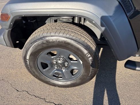 Used 2023 Jeep Wrangler Sport image 24