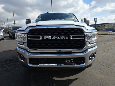 Used 2024 RAM 2500 Big Horn w/ Safety Group image 13