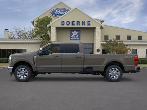 New 2026 Ford F350 King Ranch w/ Chrome Package AWD/4WD image 3