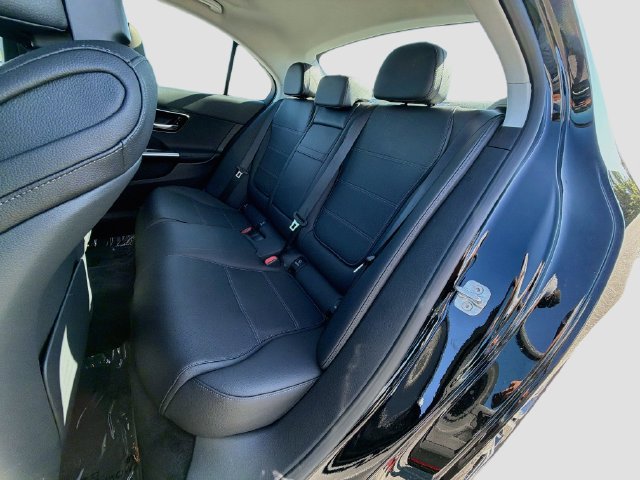 Used 2026 Mercedes-Benz C 300 Sedan image 21