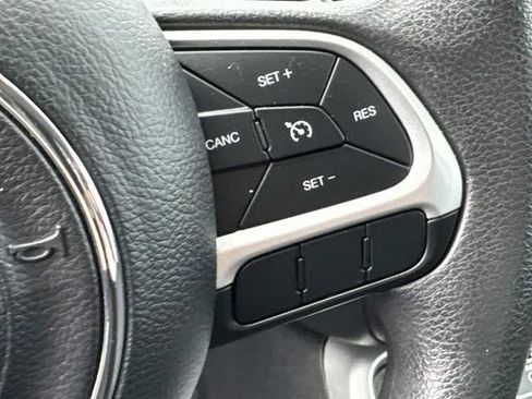 Used 2019 Jeep Compass Sport AWD/4WD image 33