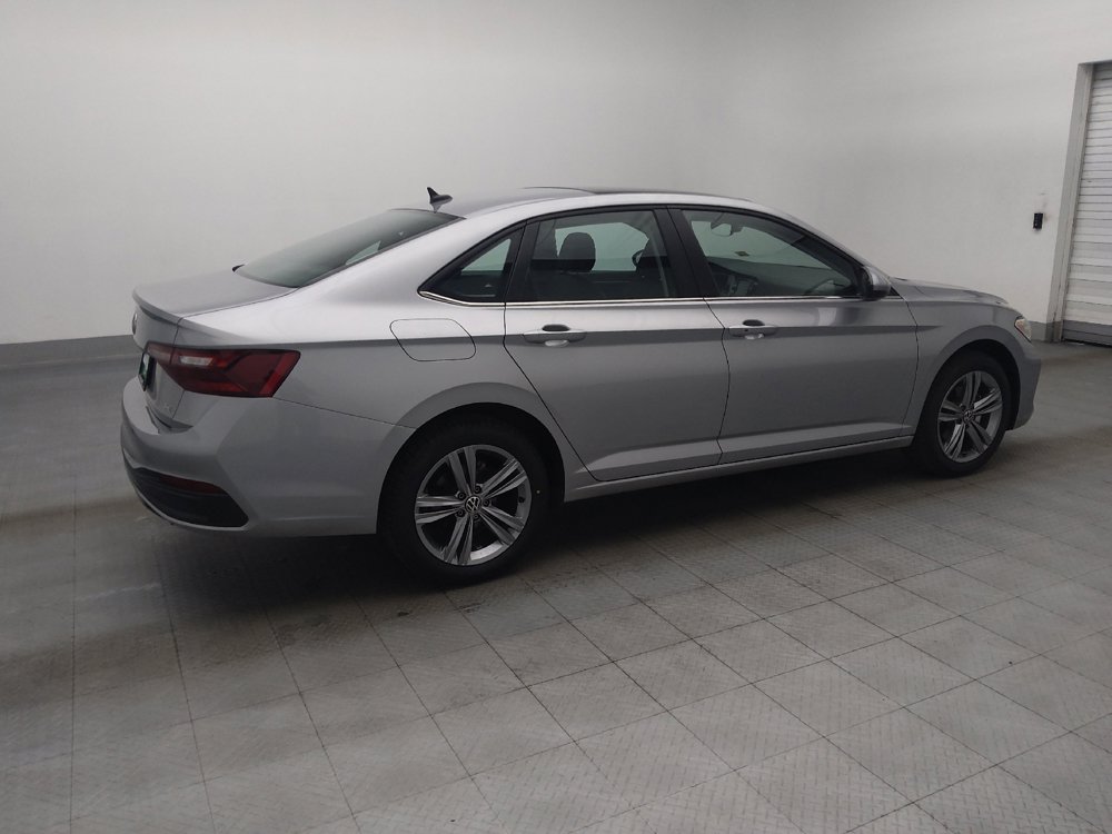 Used 2023 Volkswagen Jetta SE w/ Panoramic Sunroof Package FWD image 10