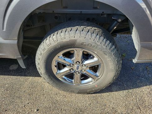 Used 2025 Ford F150 XLT w/ Equipment Group 301A Standard AWD/4WD image 5