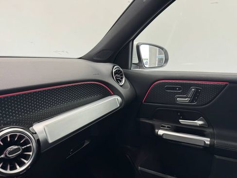 Certified 2024 Mercedes-Benz GLB 250 image 36