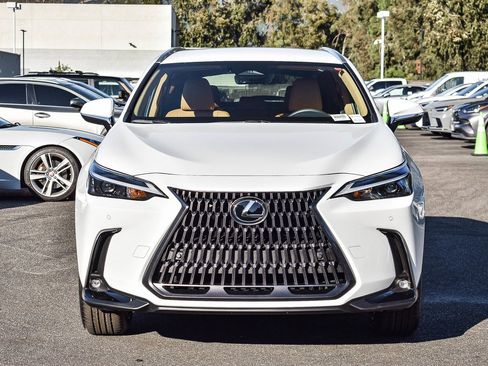 New 2026 Lexus NX 350 AWD image 2