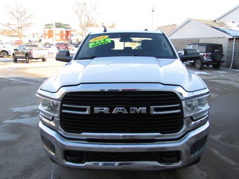 Used 2019 RAM 2500 Big Horn image 3