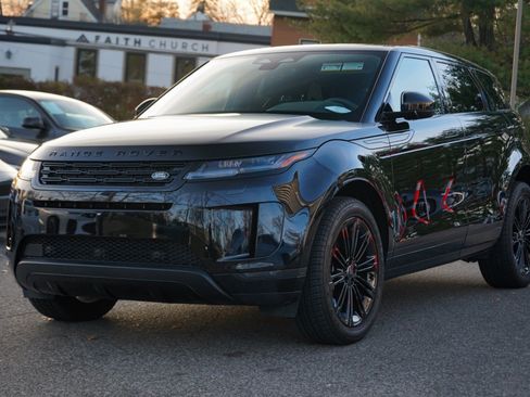 Used 2024 Land Rover Range Rover Evoque S AWD/4WD image 2