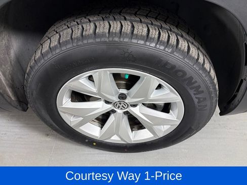 Used 2019 Volkswagen Atlas SE FWD image 12