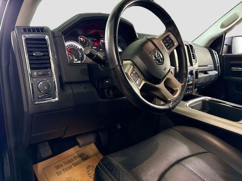 Used 2018 RAM 1500 Laramie w/ Convenience Group image 10