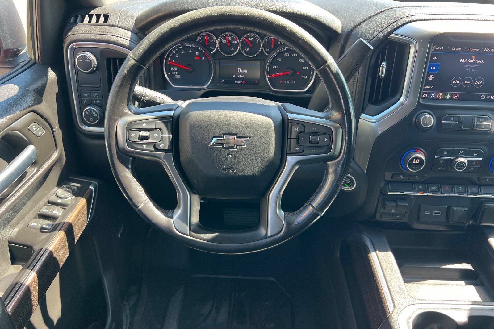 Used 2020 Chevrolet Silverado 1500 RST w/ All-Star Edition RWD image 18