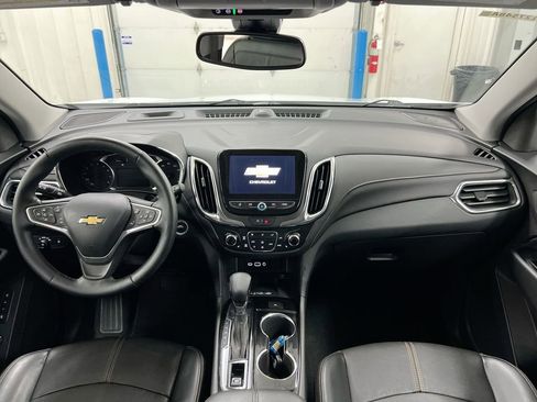 Used 2023 Chevrolet Equinox Premier AWD/4WD image 10