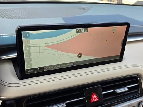 New 2026 Genesis G70 2.5T Prestige image 10