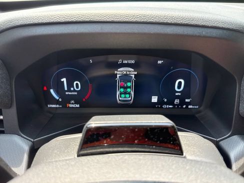 Used 2025 Ford Explorer ST AWD/4WD image 25
