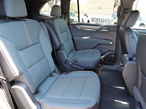 New 2026 GMC Acadia AT4 w/ Luxury Package AWD/4WD image 28
