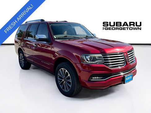 Used 2017 Lincoln Navigator Select RWD image 1