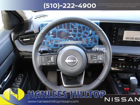 New 2025 Nissan Kicks SR image 15