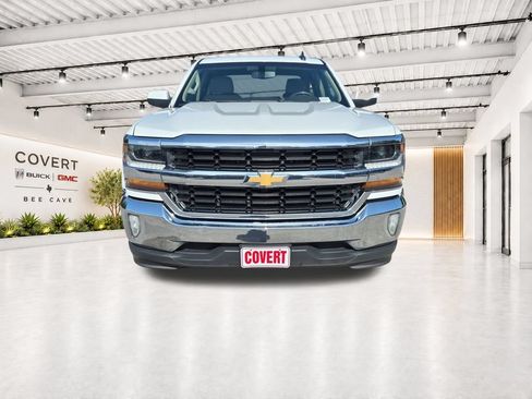 Used 2017 Chevrolet Silverado 1500 LT w/ Texas Edition RWD image 3