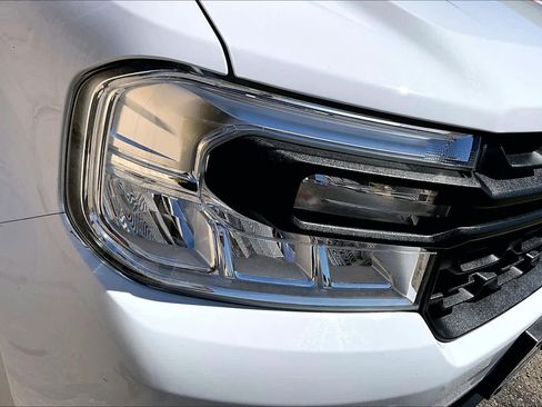 Used 2023 Ford Maverick XL image 27