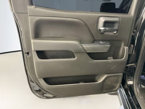 Used 2018 Chevrolet Silverado 1500 LT w/ All Star Edition AWD/4WD image 27