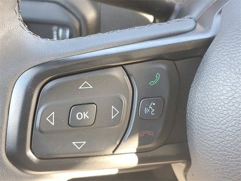 Certified 2023 Jeep Gladiator Sport image 23