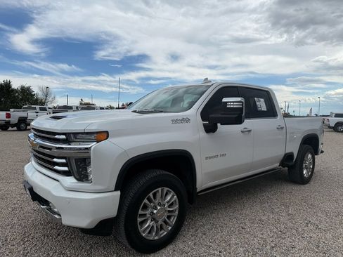 Used 2021 Chevrolet Silverado 2500 High Country w/ Z71 Off-Road Package AWD/4WD image 4