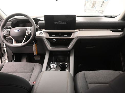 New 2026 Ford Explorer Active image 28